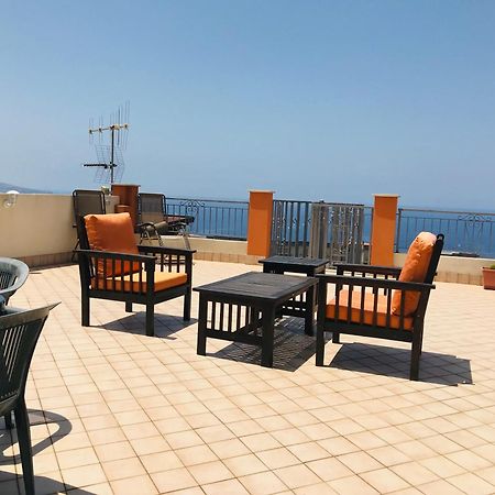Borgonovo Penthouse 13P Villa Pizzo  Luaran gambar